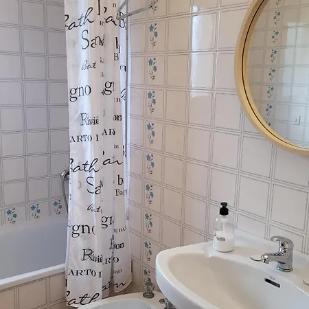 Delacroix Apartment *