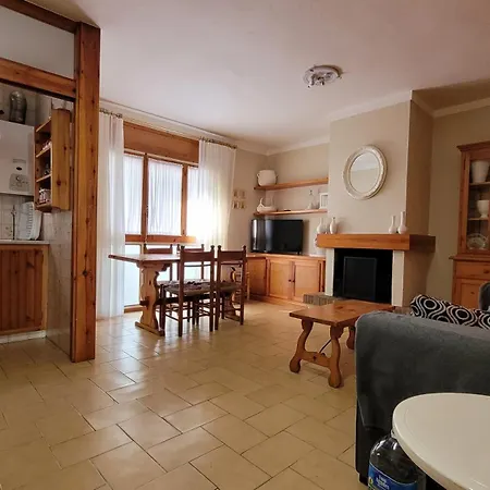Delacroix Apartment *